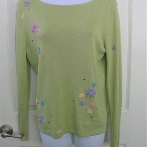CLIO Light green floral long sleeve sweater Medium